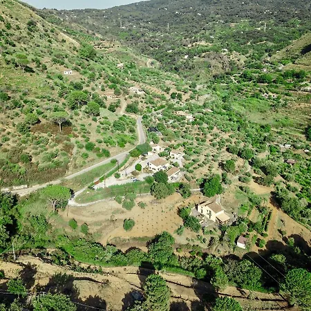 Ξενοδοχείο με διαμερίσματα Cuore Della Valle 4*