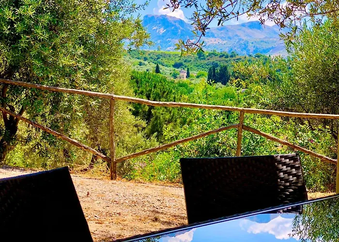 Cuore Della Valle Apart Otel Cefalù