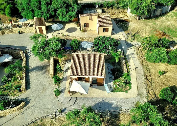 Cuore Della Valle Cefalù